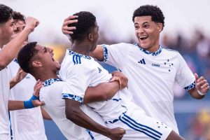 Assistir jogo ao vivo
